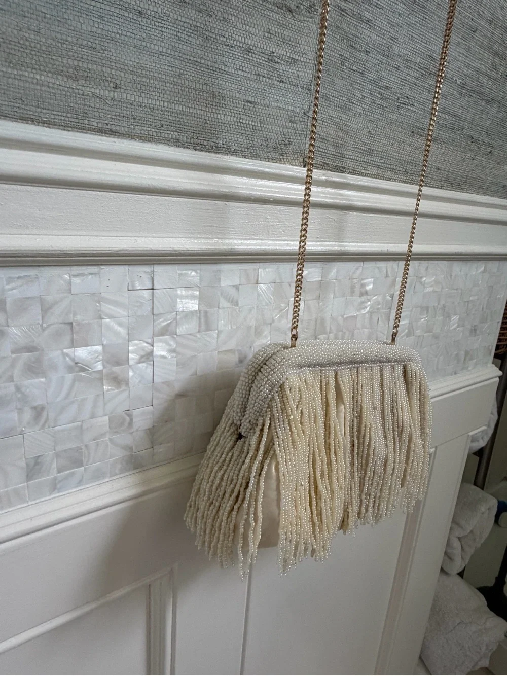 NWOT new beaded long Fringe clutch crossbody bag chain white cream wedding